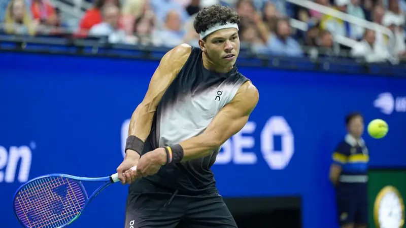 Ben Shelton Stuns Carlos Alcaraz in US Open Epic That Ends After 3:30am